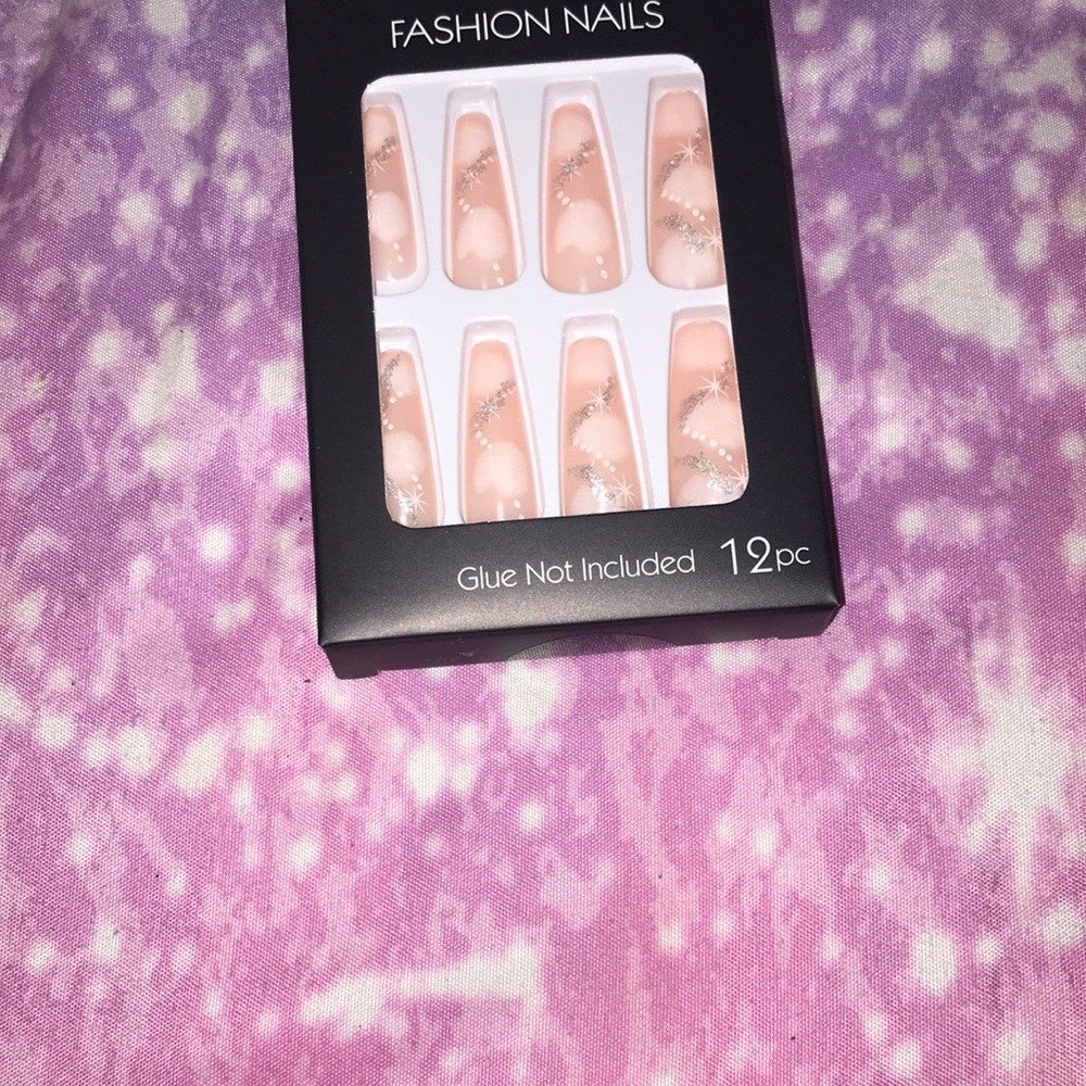 Nail 💅🏼Bundle - Picture 7 of 8
